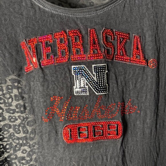 Nebraska Huskers Burn Out Short Sleeve T-Shirt Black & Red Size Large Pre-Shrunk - Picture 3 of 6